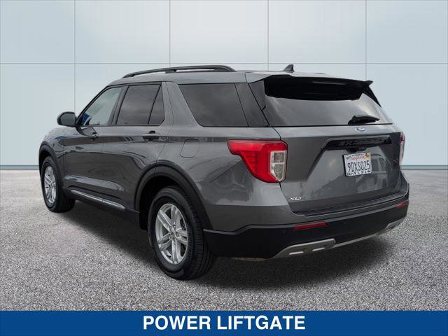 Certified 2022 Ford Explorer XLT w/ Equipment Group 202A image 5