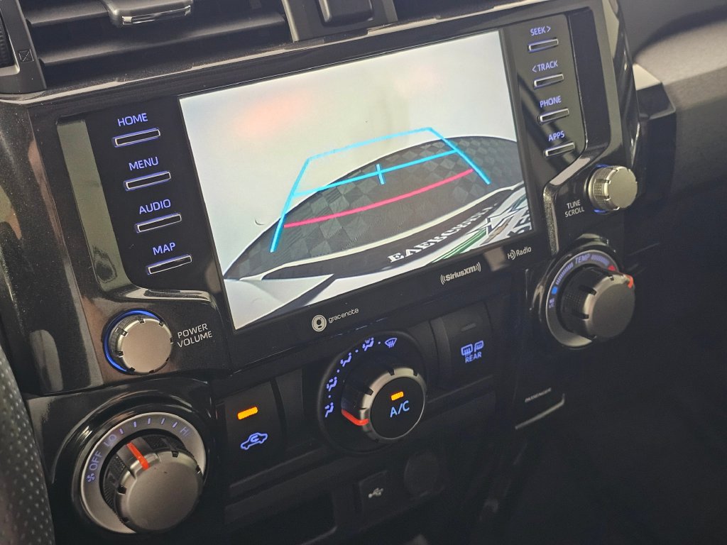 Used 2021 Toyota 4Runner TRD Off-Road Premium w/ Moonroof Package AWD/4WD image 31