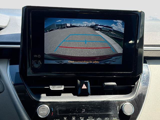 Used 2023 Toyota Corolla LE FWD image 12