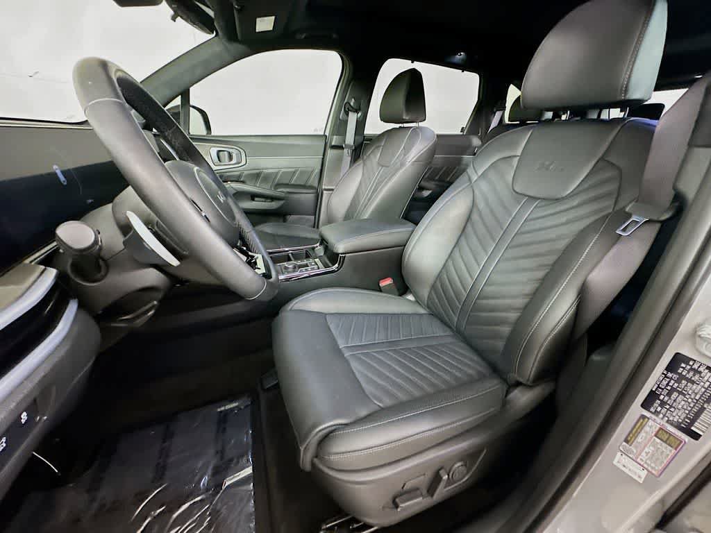 Used 2025 Kia Sorento SX Prestige AWD/4WD image 12