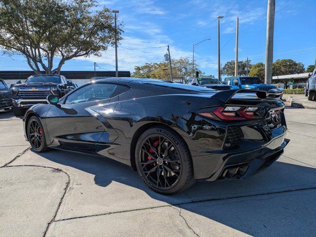 Used 2023 Chevrolet Corvette Stingray w/ Z51 Performance Package image 2
