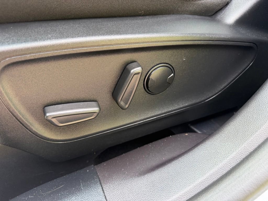 Certified 2023 Ford Escape Active AWD/4WD image 20