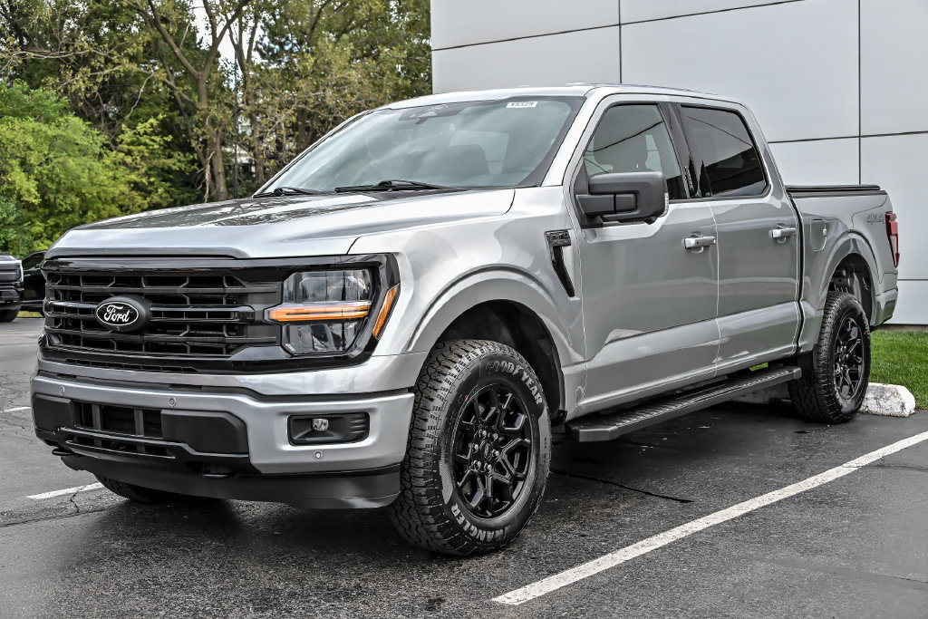 Certified 2024 Ford F150 XLT w/ Equipment Group 302A MID AWD/4WD image 5