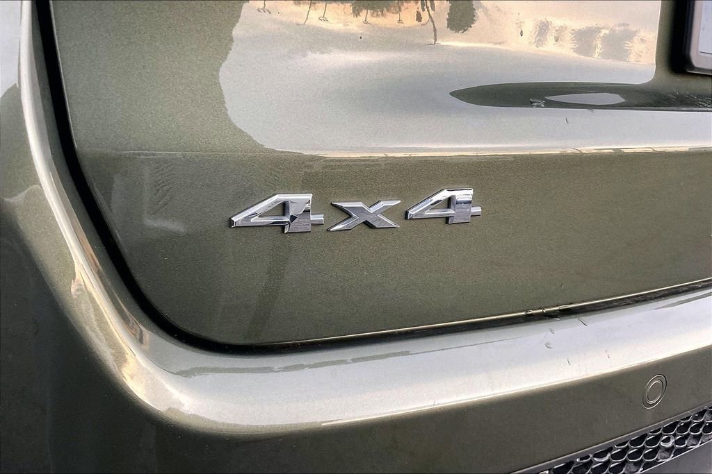 Used 2018 Jeep Compass Limited w/ Navigation Group image 29