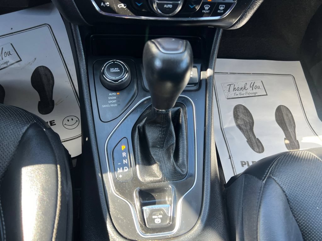Used 2020 Jeep Cherokee Limited AWD/4WD image 26