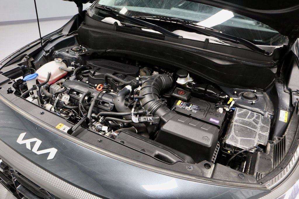 Used 2024 Kia Seltos X-Line image 17