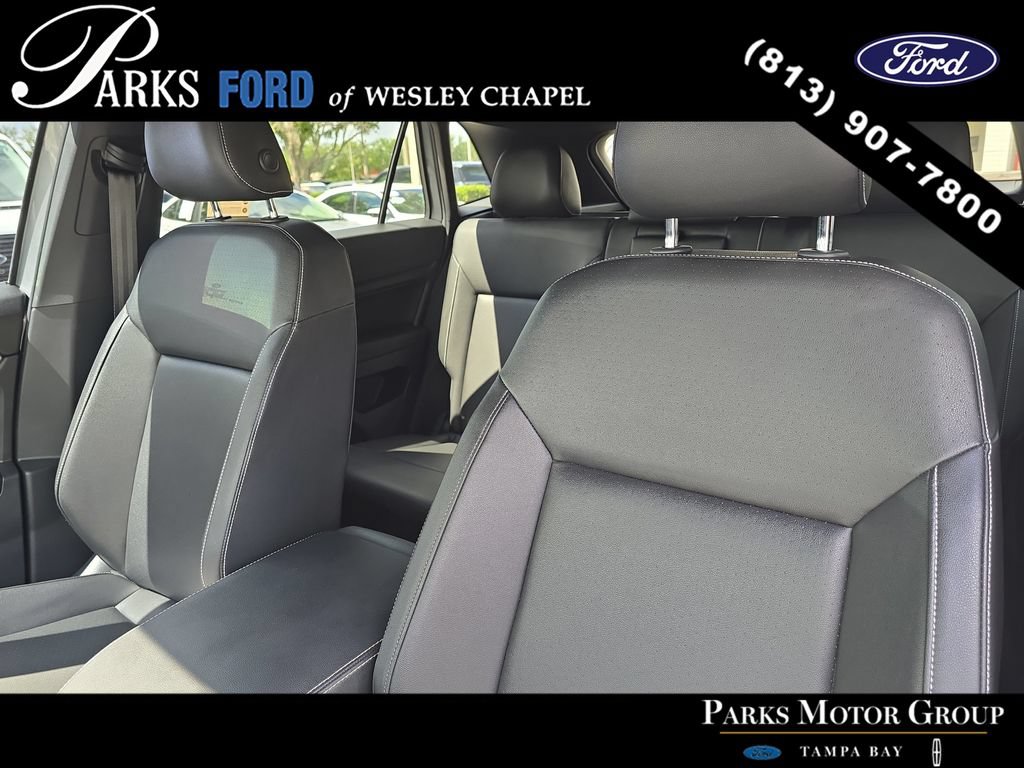 Used 2020 Volkswagen Atlas Cross Sport SE w/ Towing Package AWD/4WD image 20