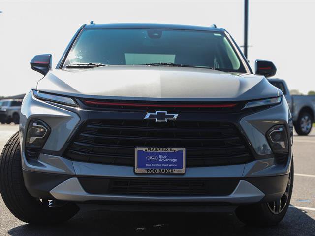 Used 2023 Chevrolet Blazer LT w/ Convenience Package FWD image 2