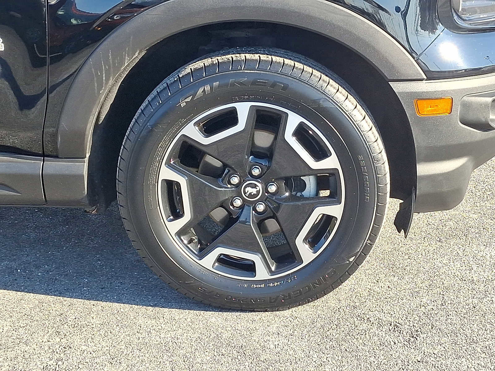 Certified 2021 Ford Bronco Sport Outer Banks image 8