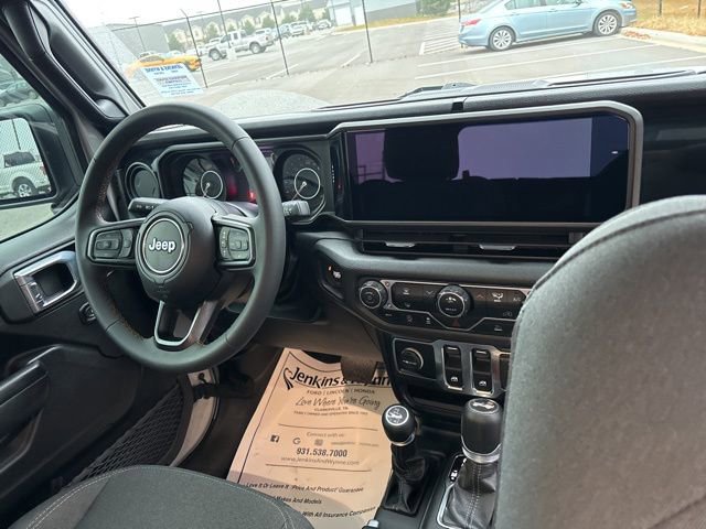 Used 2024 Jeep Wrangler Sport S image 10