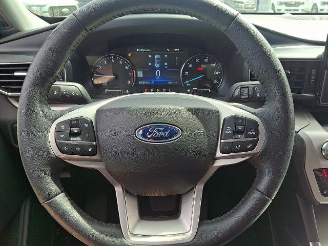 Certified 2024 Ford Explorer XLT w/ Equipment Group 202A AWD/4WD image 20