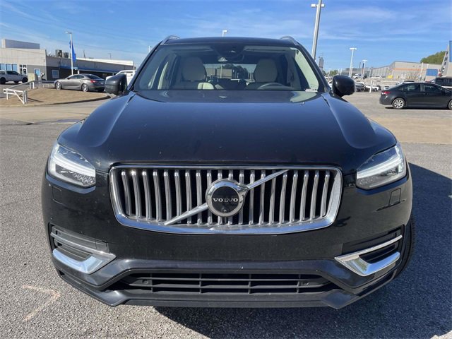 Used 2024 Volvo XC90 B5 Plus w/ Protection Package Premier image 9