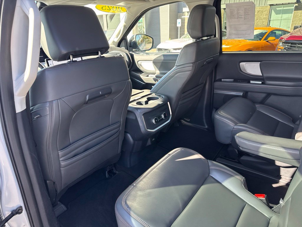 Certified 2025 Ford Expedition Max Active AWD/4WD image 19