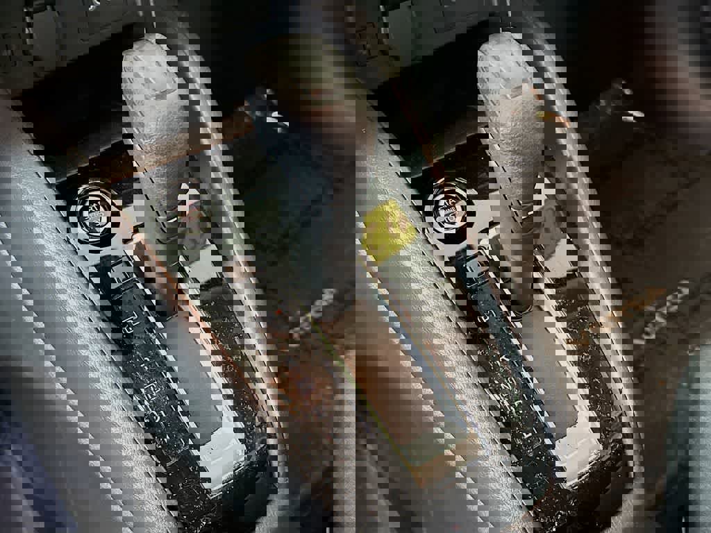 Used 2023 Nissan Versa SV image 18