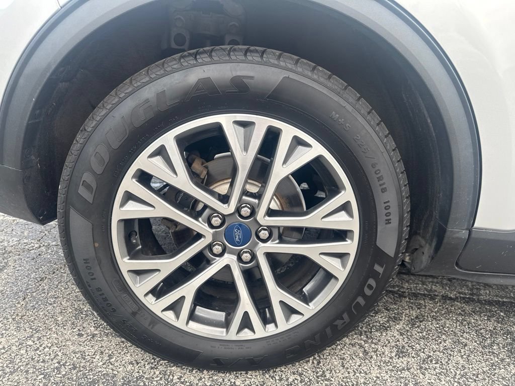 Certified 2020 Ford Escape SEL FWD image 47