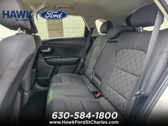 Used 2020 Kia Niro LXS FWD image 9