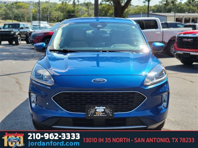 Certified 2022 Ford Escape SEL w/ Technology Package image 8