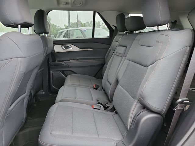 Certified 2025 Ford Explorer Active AWD/4WD image 25