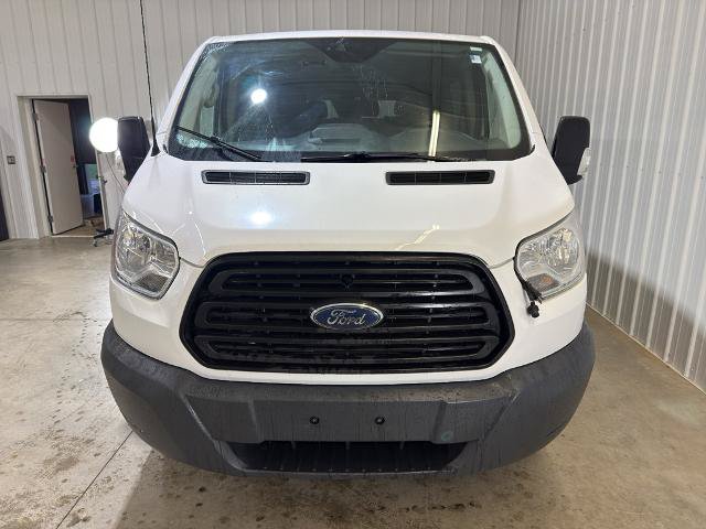 Certified 2017 Ford Transit 150 XLT RWD image 21