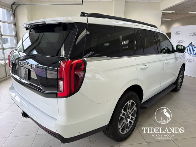 Certified 2025 Ford Expedition Active RWD image 9