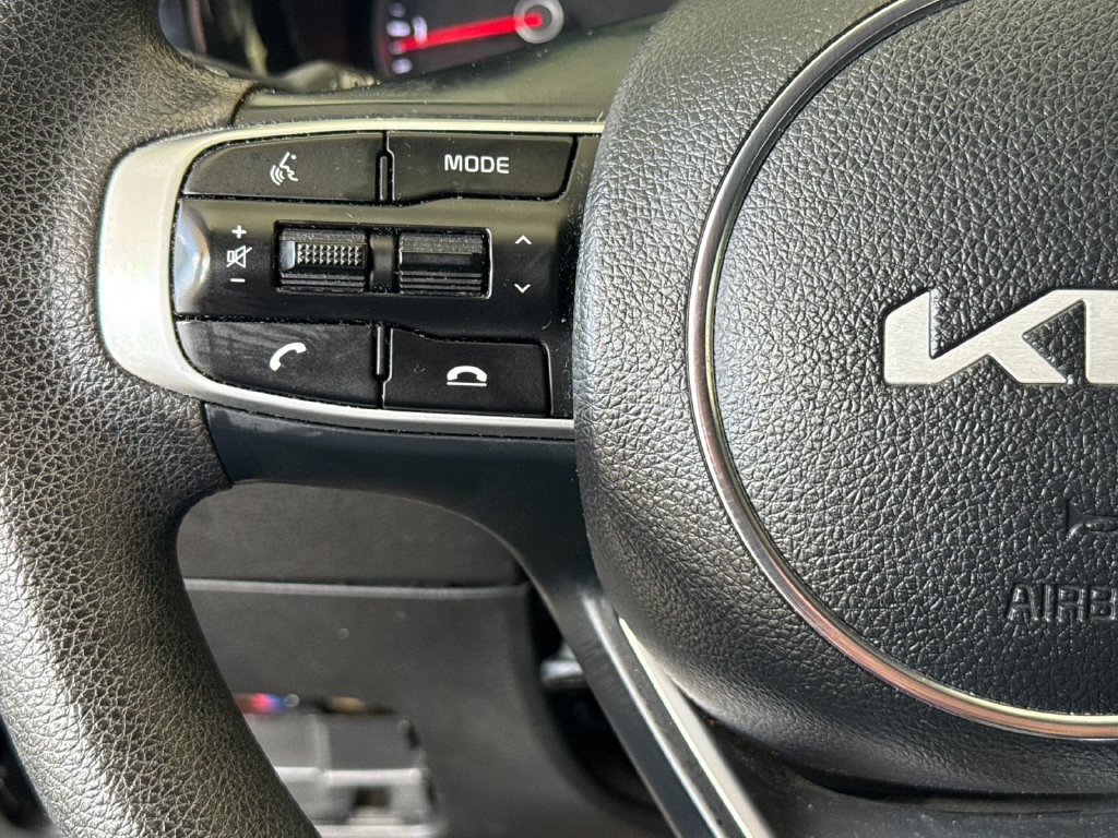 Used 2023 Kia K5 LXS FWD image 22
