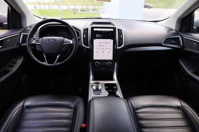Certified 2024 Ford Edge SEL AWD/4WD image 23