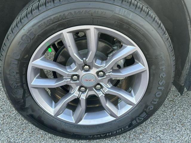 Used 2023 GMC Terrain SLT AWD/4WD image 7