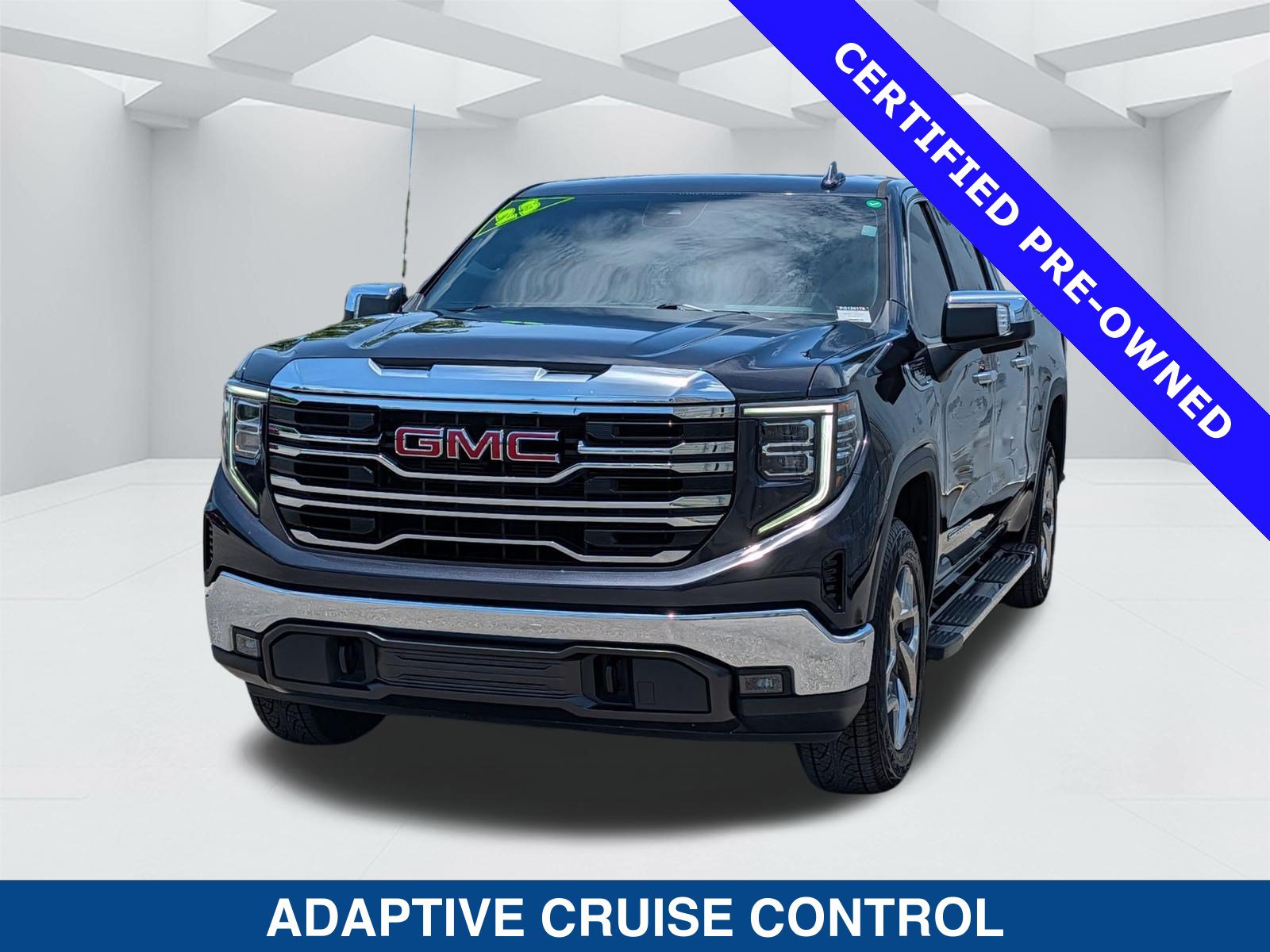 Used 2023 GMC Sierra 1500 SLT w/ SLT Premium Package AWD/4WD image 7