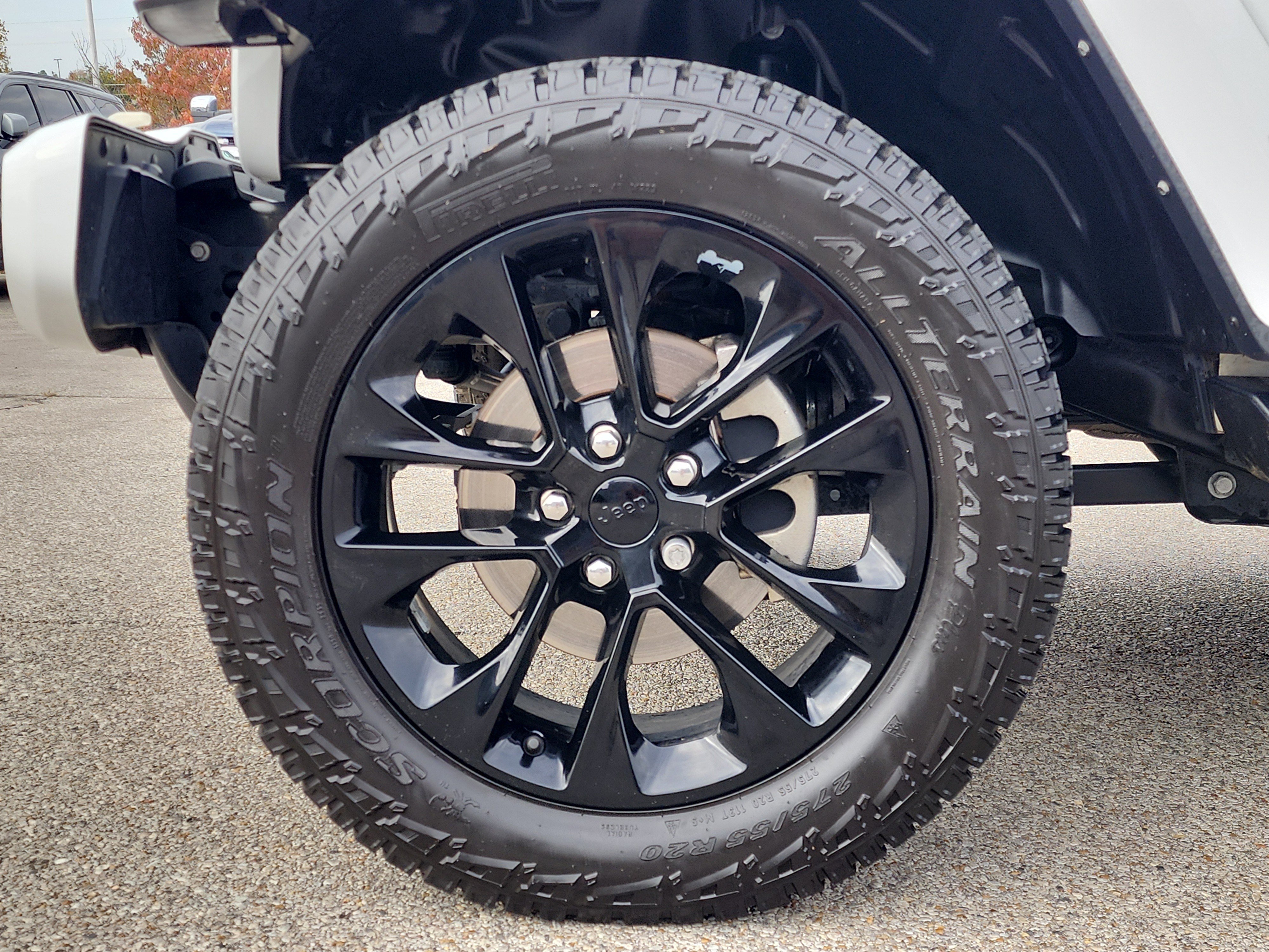 Used 2021 Jeep Wrangler Unlimited Sahara image 9