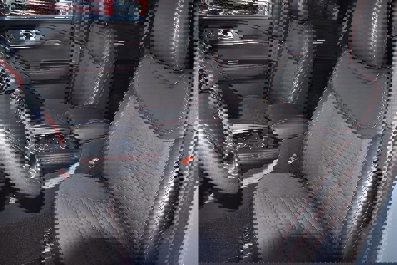 Certified 2025 Ford Explorer ST-Line w/ Premium Package image 34