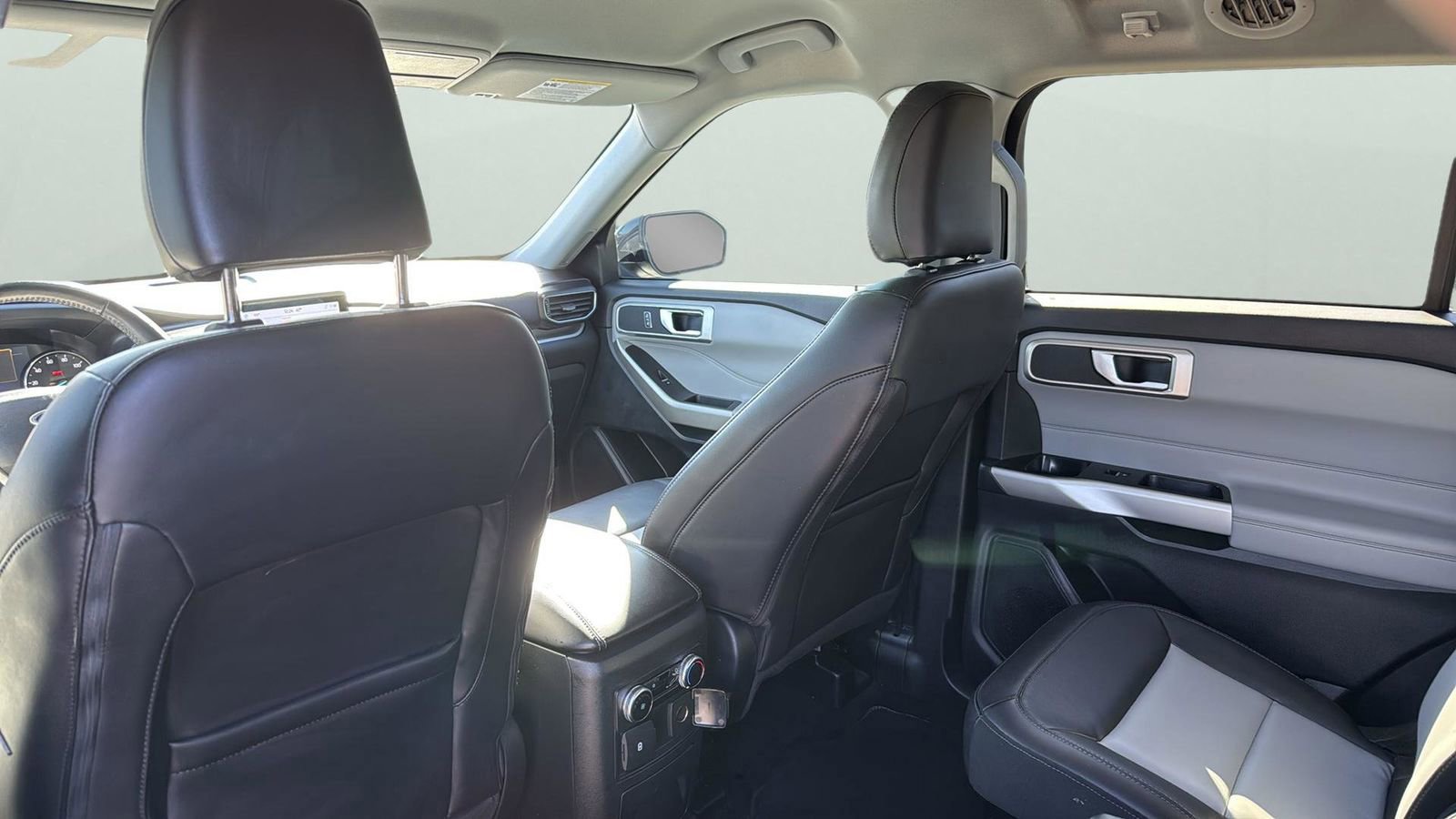 Certified 2023 Ford Explorer XLT w/ Equipment Group 202A image 25