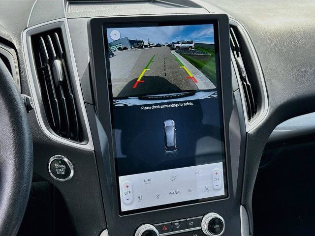 Certified 2023 Ford Edge SEL w/ Convenience Package AWD/4WD image 9