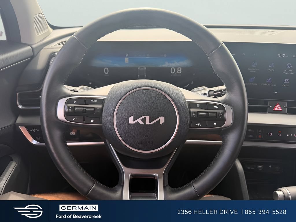 Used 2025 Kia Sportage SX AWD/4WD image 24
