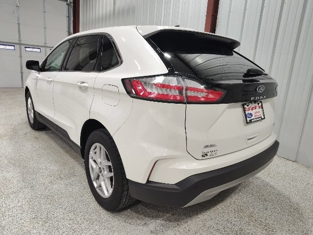 Certified 2024 Ford Edge SEL w/ Convenience Package AWD/4WD image 6