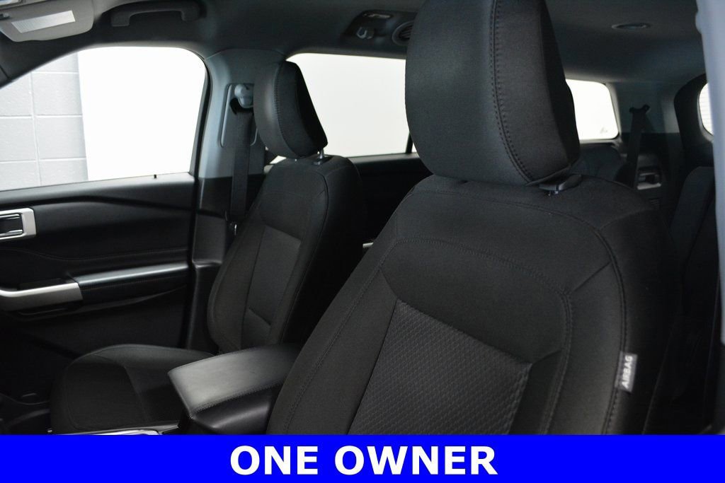 Certified 2022 Ford Explorer XLT w/ Class IV Trailer Tow Package image 9