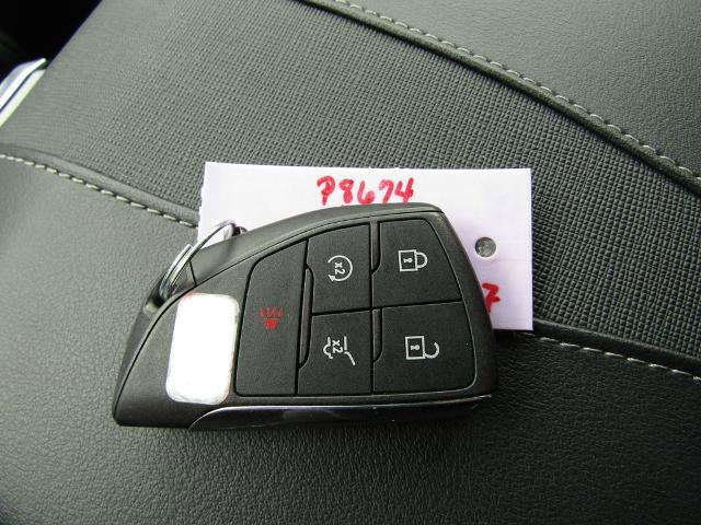 Used 2025 Buick Enclave Sport Touring AWD/4WD image 38