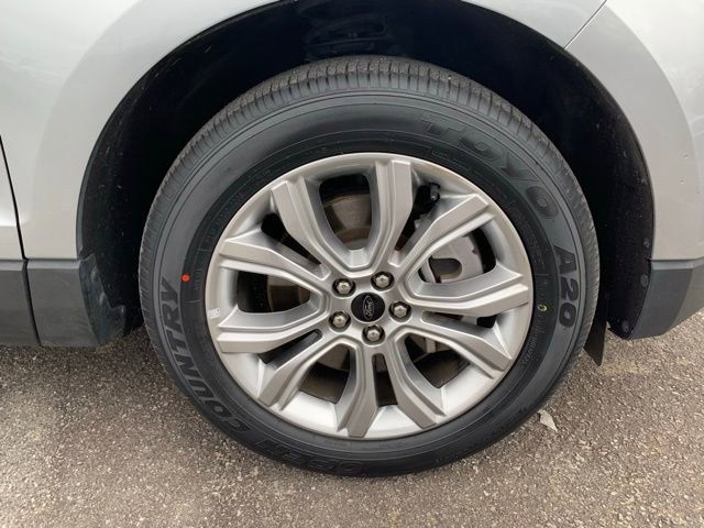 Certified 2024 Ford Edge Titanium image 32