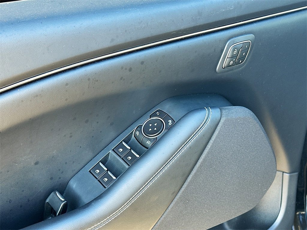 Certified 2022 Ford Mustang Mach-E Select w/ Comfort/Technology Package image 21