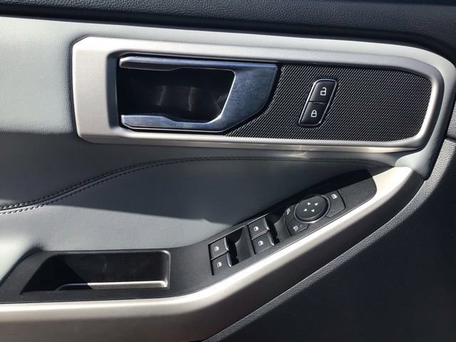 Certified 2022 Ford Explorer XLT w/ Equipment Group 202A AWD/4WD image 20