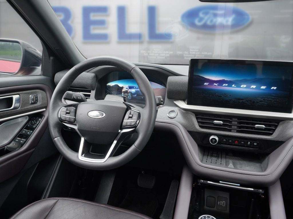 Certified 2025 Ford Explorer Platinum AWD/4WD image 20