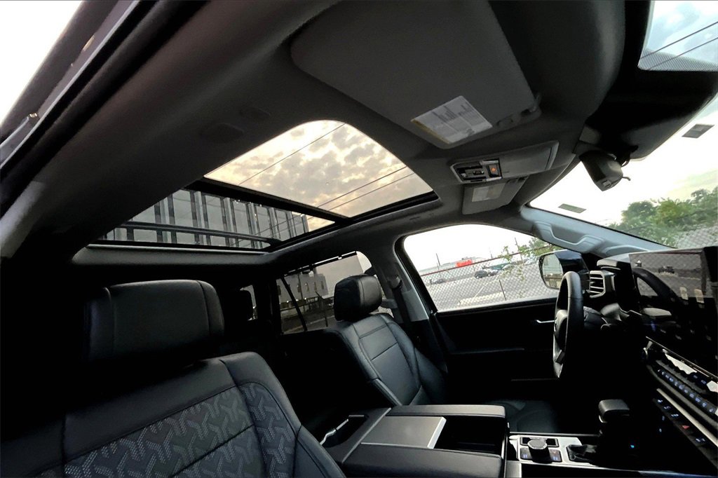 Used 2024 Toyota Sequoia Limited w/ TRD Off-Road Package image 21