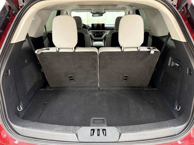 Certified 2025 Ford Explorer Platinum w/ LUX Leather Package AWD/4WD image 28