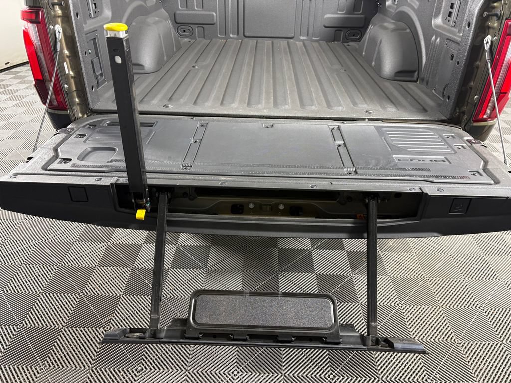 Certified 2024 Ford F150 Raptor AWD/4WD image 33