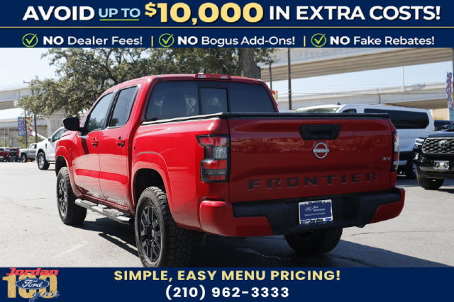 Used 2022 Nissan Frontier SV RWD image 5