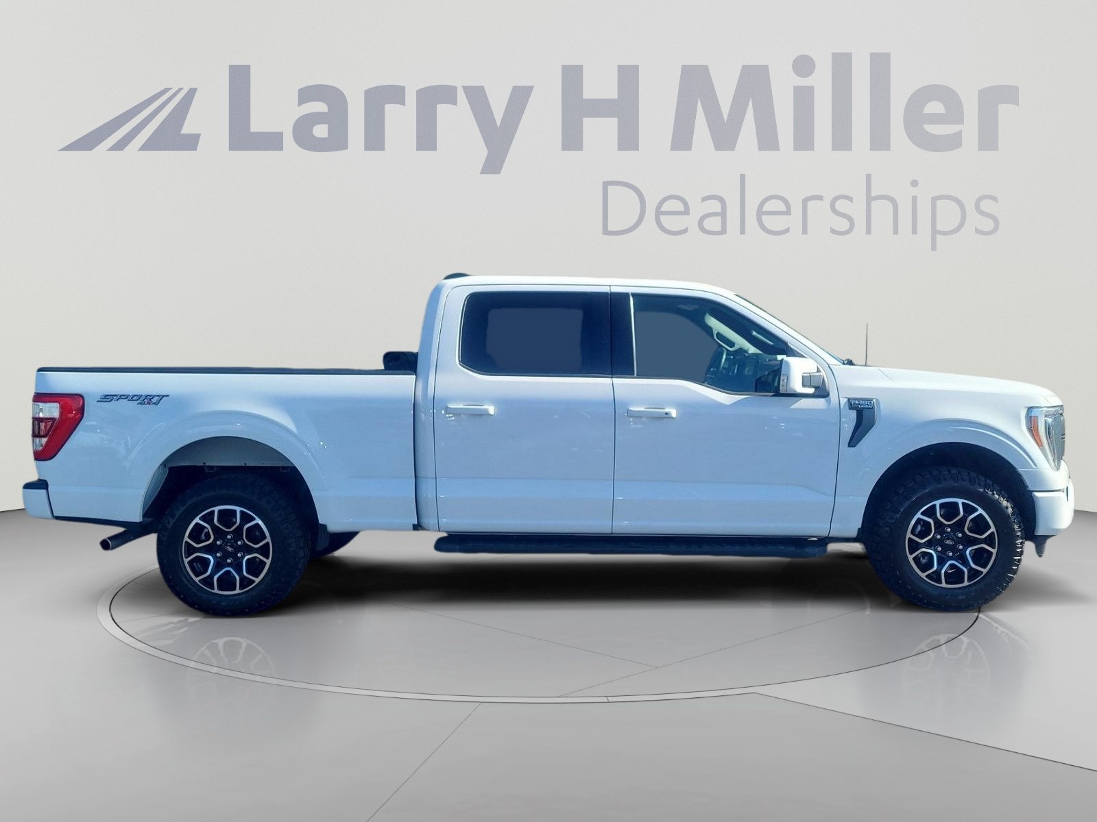 Certified 2022 Ford F150 Lariat w/ Equipment Group 502A High AWD/4WD image 6