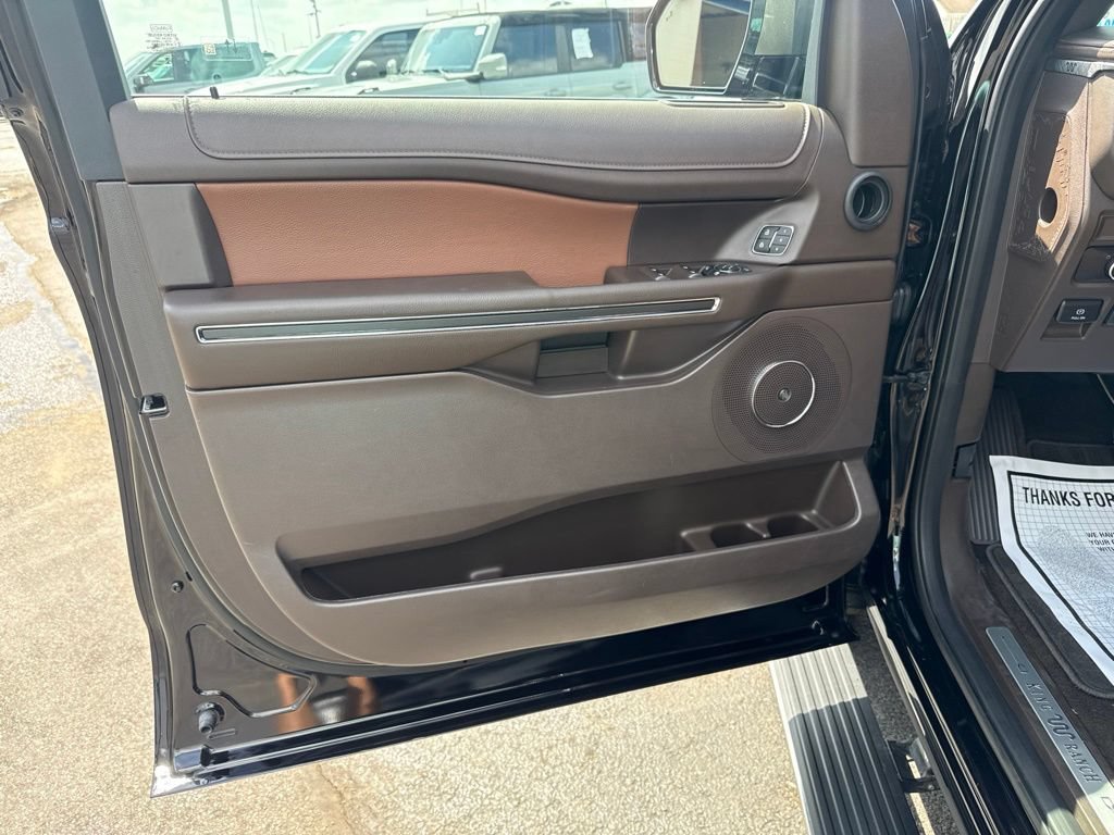 Certified 2024 Ford Expedition Max King Ranch AWD/4WD image 12