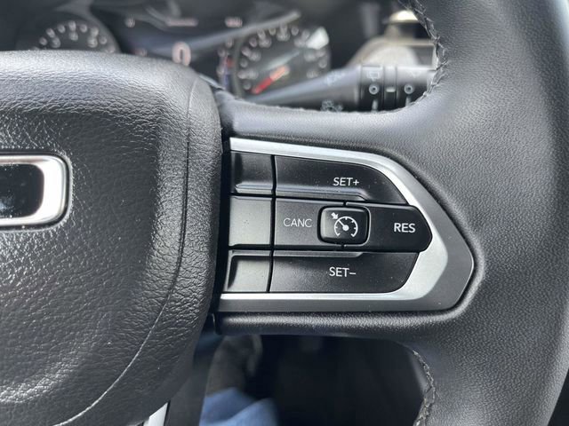 Used 2024 Jeep Compass Latitude AWD/4WD image 17