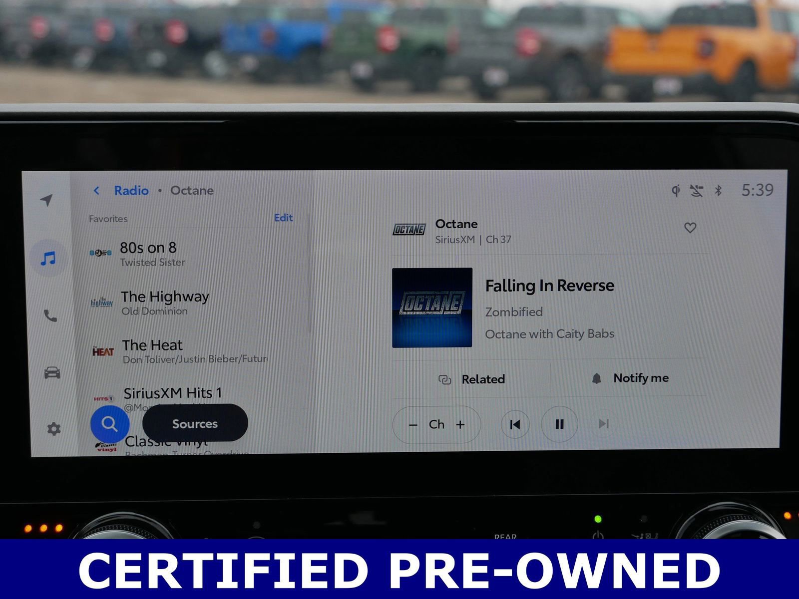 Used 2024 Toyota Highlander Limited image 23