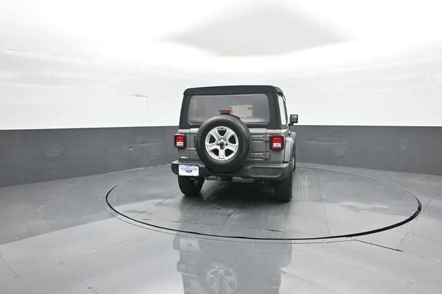 Used 2019 Jeep Wrangler Unlimited Sport S AWD/4WD image 7