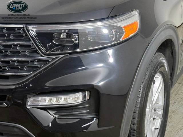 Certified 2023 Ford Explorer XLT w/ Equipment Group 202A AWD/4WD image 9
